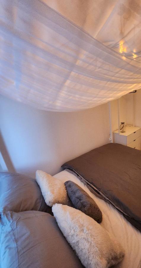 Mickey Apartment Old Town Μπρατισλάβα Εξωτερικό φωτογραφία